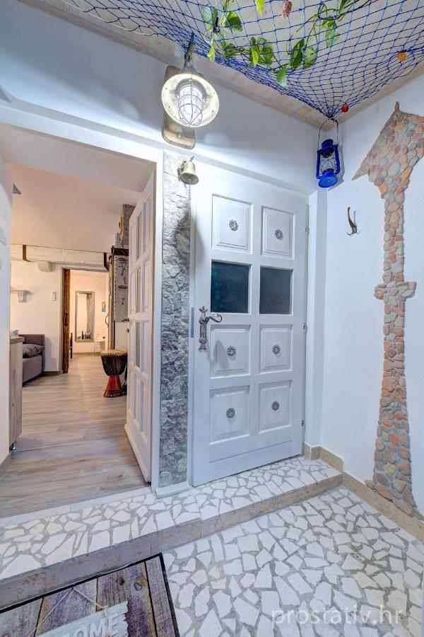 Apartmani Frankopan 塞尼 外观 照片